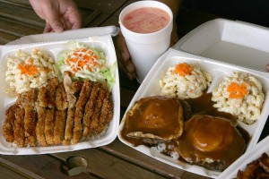 EATS The portions are massive at Foni’s, as the Katsu Chicken (left) and Loco Moco indicate. Lee Chastain