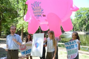 1-DSC_4608 Environment Texas hosts a press conference Tuesday on the looming water crisis.