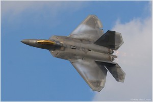 1-f-22 An F-22 in flight. COURTESY OF ROB SHENK.