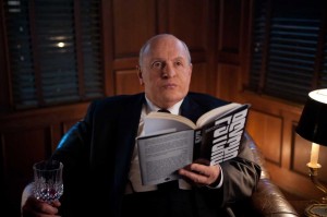 FILM Anthony Hopkins holds his next project in his hands in Hitchcock