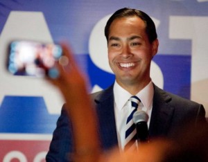 SA San Antonio mayor Julián Castro.