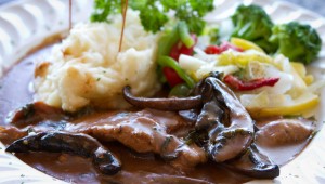 Like the veal panache, the flavors are bold and the fare heavy at Alba’s. Tony Robles