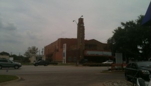 The Ridglea Theater is back again