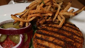 Pacific Table’s recent sandwich of the day was the tuna burger with garlic rosemary fries. Lee Chastain