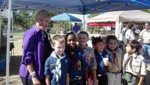 MAYOR BETSY PRICE AND SOME YOUNG CONSTITUENTS AT BLUEBONNET CIRCLE PARK (photo by Edward Brown).