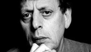 Legendary composer Philip Glass will conduct his ensemble at Bass Hall, Tue.