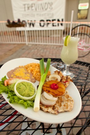 EATS Treviño’s chicken breast with a guacamole salad and a margarita are callin’ your name. Vishal Malhotra