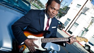 Legendary blues singer and guitar-slinger Robert Cray headlines Main St. Fort Worth Arts Festival this weekend.