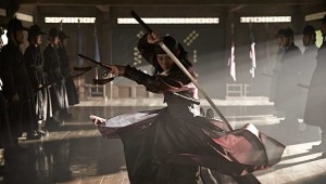 Kang Dong-won cuts a terrifying figure in Kundo: Age of the Rampant.