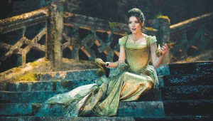 Anna Kendrick ponders what to do on the steps of the palace in Into the Woods.