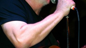 WILLIS ALAN RAMSEY PERFORMING AT SHIPPING & RECEIVING IN FORT WORTH IN OCTOBER (photo by Jeff Prince)