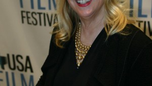 CANDY CLARK WAS THE GUEST ATTRACTION AT THE USA FILM FESTIVAL'S RECENT SCREENING OF THE MAN WHO FELL TO EARTH (photo by Jeff Prince)