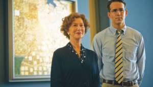 Helen Mirren and Ryan Reynolds pose in front of Gustav Klimt’s masterwork in Woman in Gold.