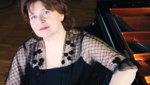 Dina Yoffe plays Chopin and Scriabin at Piano Texas, Sat.