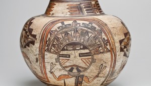 This water jar from Hano Village on the Arizona Hopi reservation is part of the Amon Carter’s new show.