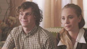 Evan Peters and Juno Temple have a fraught encounter at a nice home in Safelight.