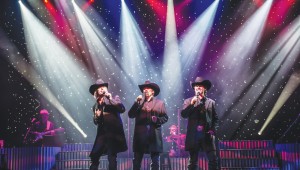 The Texas Tenors close out another season of Concerts in the Garden, Sun.
