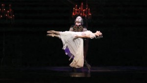 Dracula is easily one of TBT’s most popular productions. And for good reason.