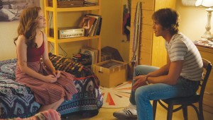 Zoey Deutch and Blake Jenner adjust to college life in Everybody Wants Some!!