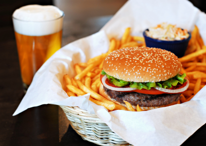 hamburger__beer