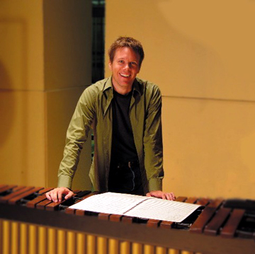 Alexander Mickelthwate conducts Gershwin, Fri.