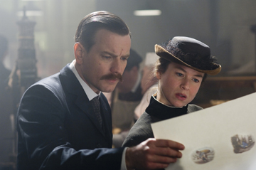 Ewan McGregor and Renée Zellweger take a page from Peter Rabbit in ‘Miss Potter.’