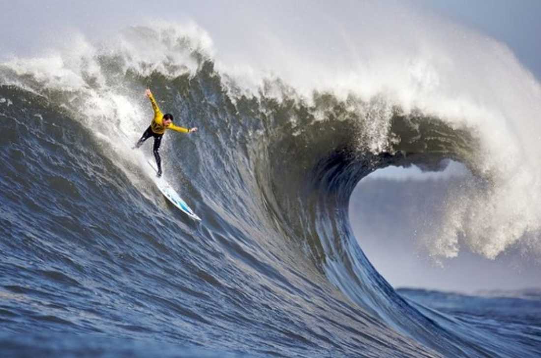Gerard Butler stars as a legendary surfer in Chasing Mavericks opening Friday.
