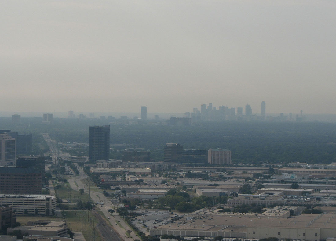 New smog readings for the Metroplex paint a depressing picture. Courtesy Justin Cozart