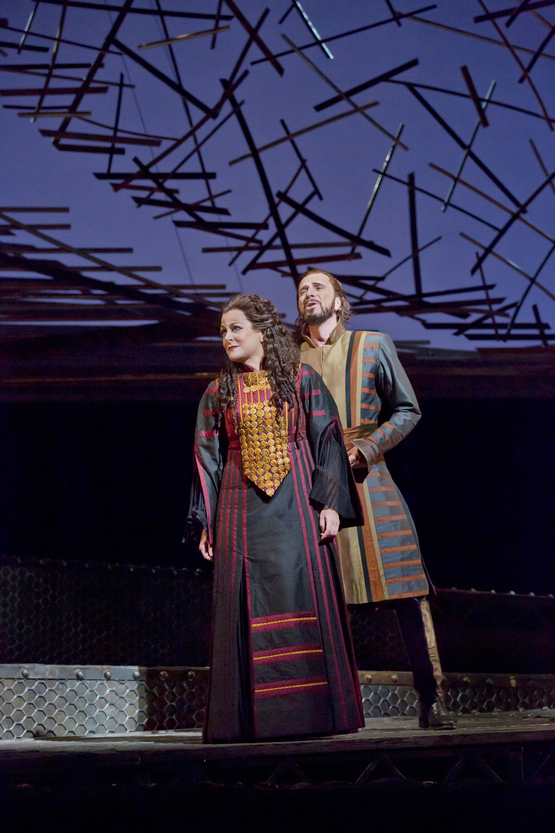 Deborah Voigt and Dwayne Croft in Les Troyens.