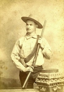 ART_2 Alton Ray worked his way up from “extra man” to chief of detectives with the Fort Worth Police Department.