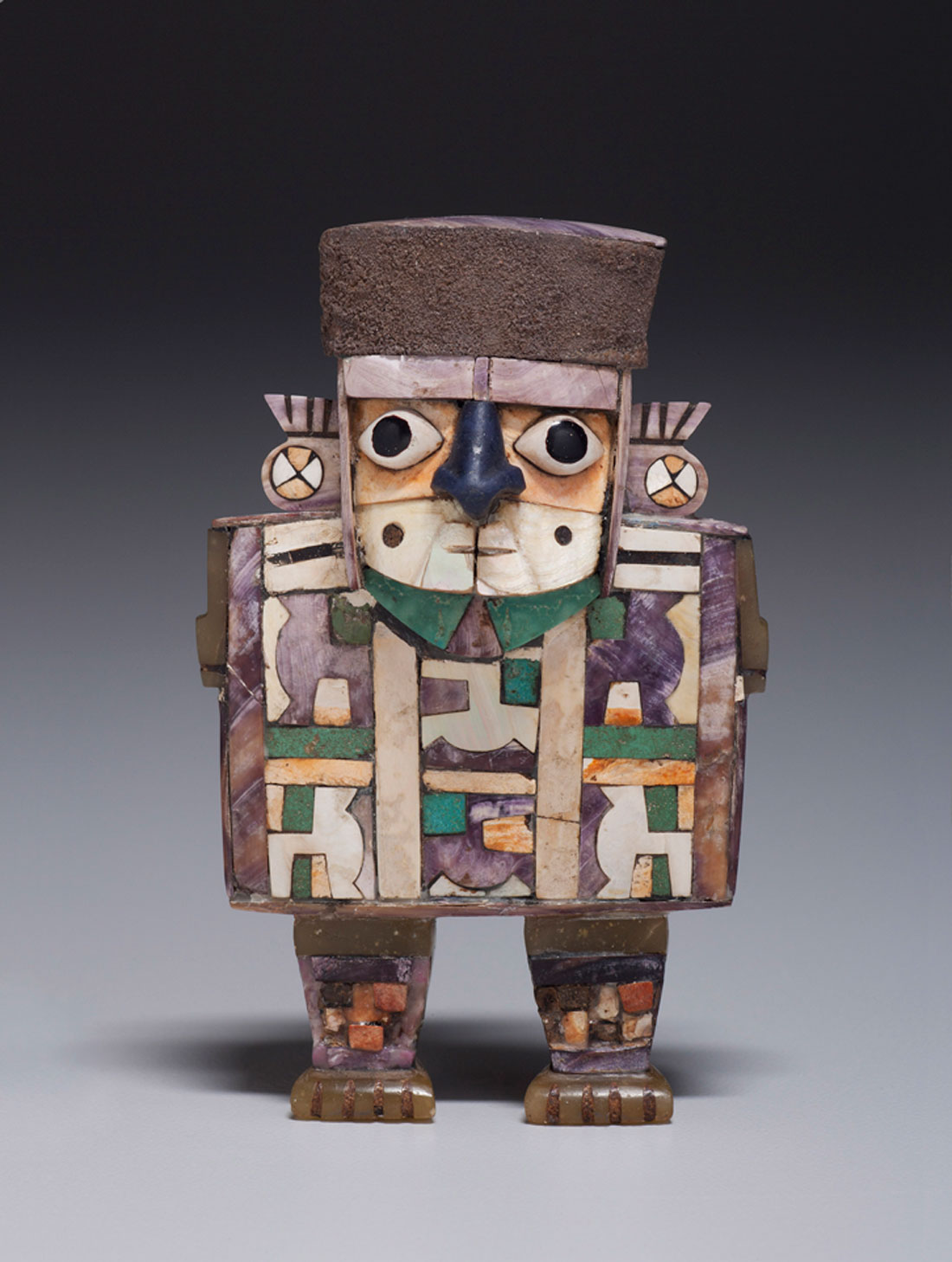 This cup-holding figurine is part of the Kimbell’s Wari: Lords of the Ancient Andes.