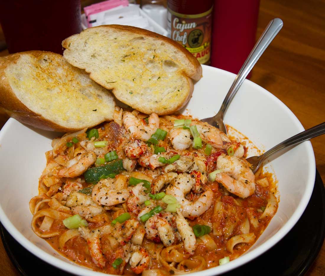 Allie’s serves up nontraditional fare such as Cajun pasta. Brian Hutson