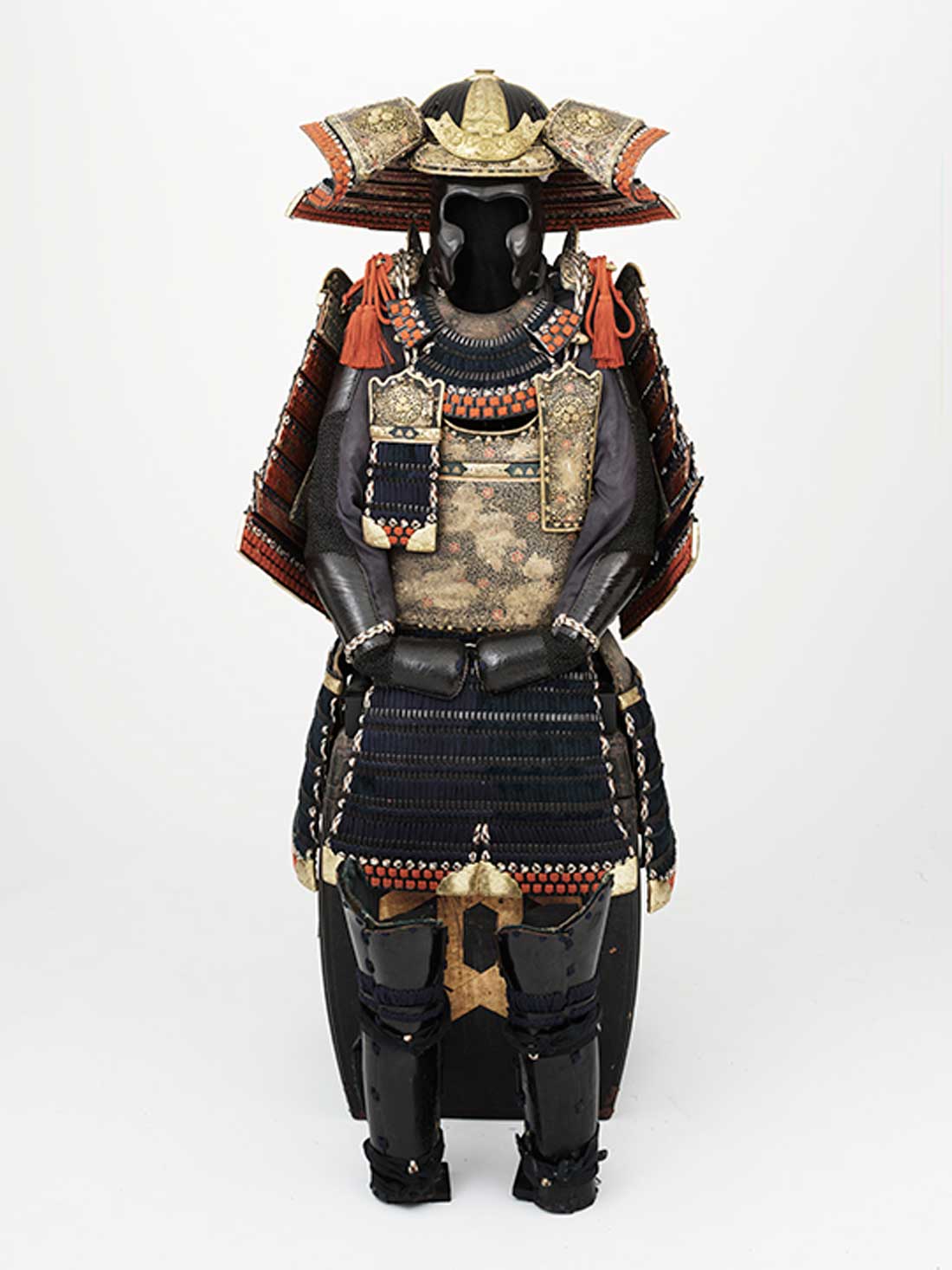 Iron, leather, gold, and bronze combine in this suit of armor from the mid-Edo Period.