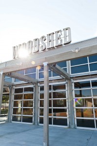 Love’s Woodshed Smokehouse is a popular hangout for TCU students and Colonial Country Club members. Karyn Kelbaugh