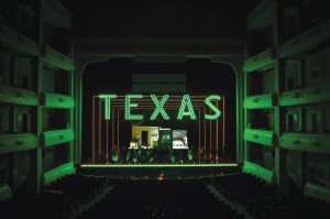 TEXAS-Neon-3-7353
