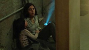 Avin Manshadi and Nargess Rashidi are haunted by war and an evil spirit in "Under the Shadow."