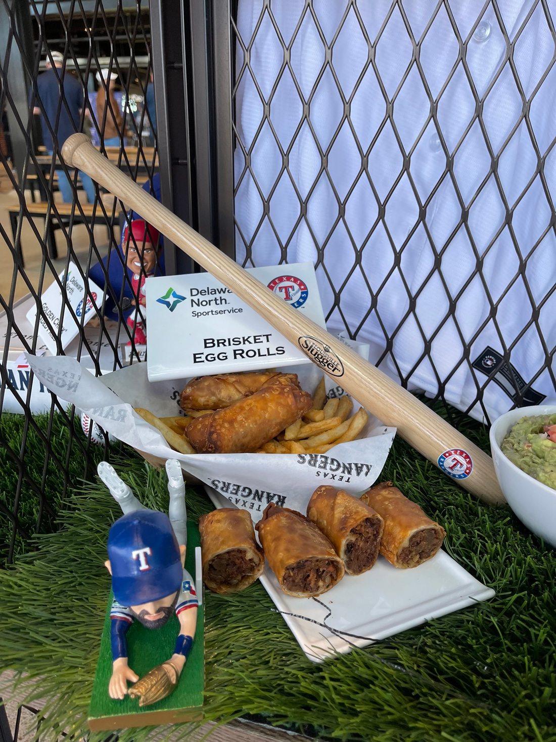 globe life field concessions