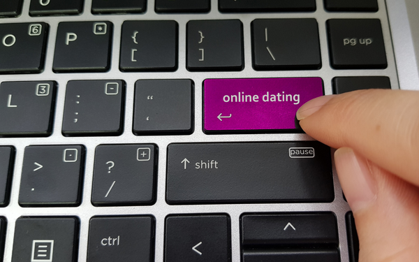Red flags on online dating apps