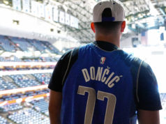 fan in Doncic jersey