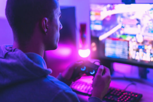 Online Gaming Shifts Toward New Model