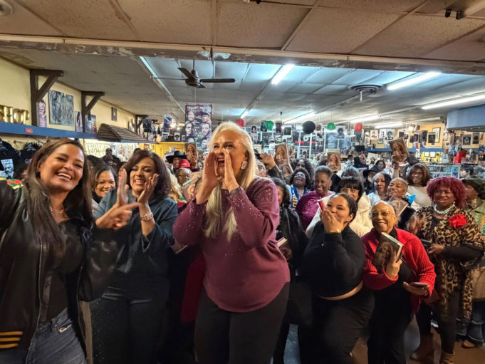 Books_11-18_The-Dock-Bookshop