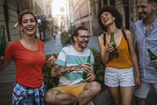 Smart Ways to Make Your Money Work as You Enjoy City Life