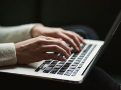 How Writers Can Add Real Personality to AI-Assisted Content