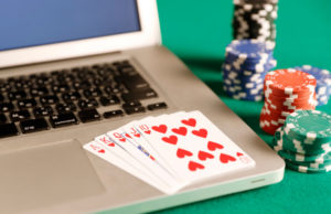 What Texas Players Should Know Before Playing Online Poker