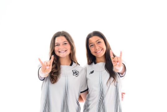 Sports Rush: Brooklyn Longhorns Ashlyn Miller and Jilly Shimkin